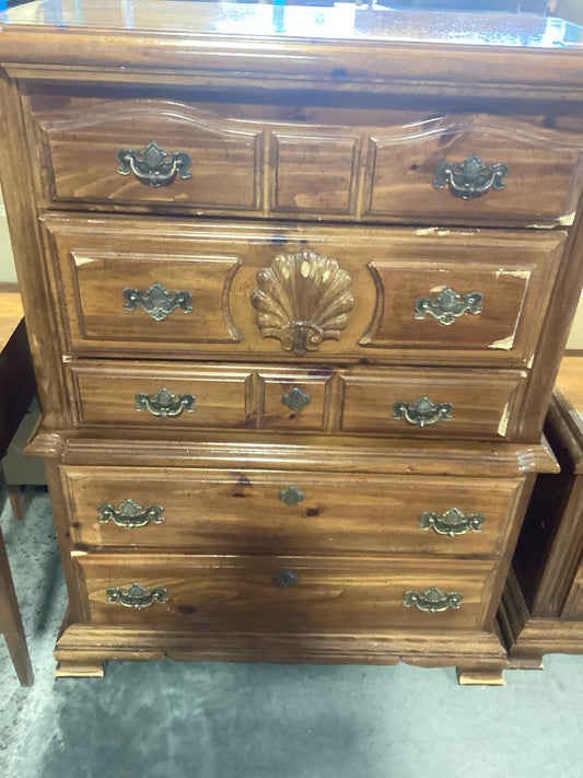 Vintage 5 Drawer Dresser