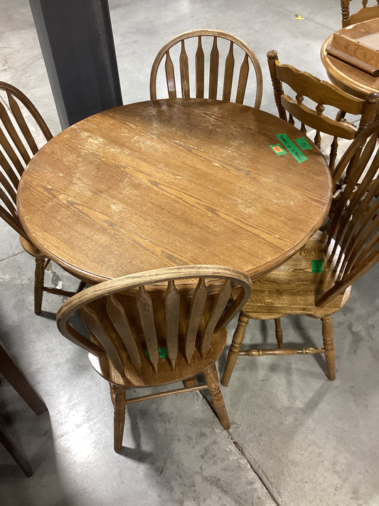 Circular Dining Table & 4 Chairs