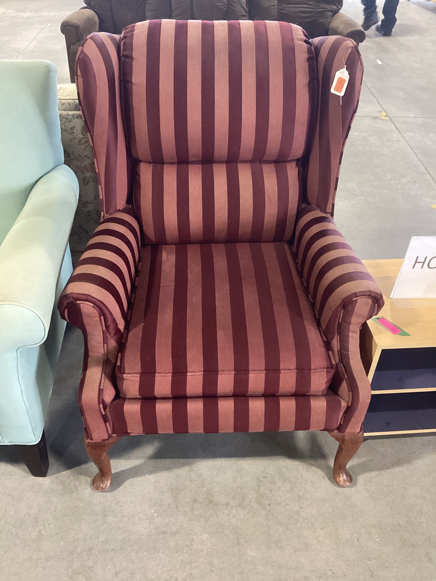 Dark Red Living Room Chair